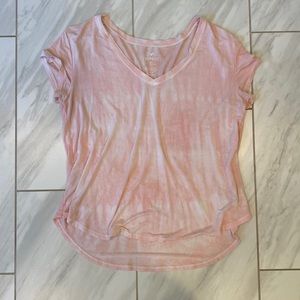 American Eagle “Favorite T” size medium